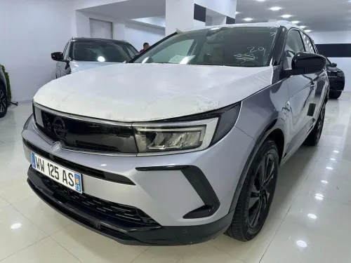 Opel GrandLand 2025 Gs line