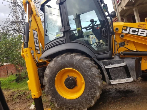 location retro-chargeur jcb+brise roche danda tout neuf 