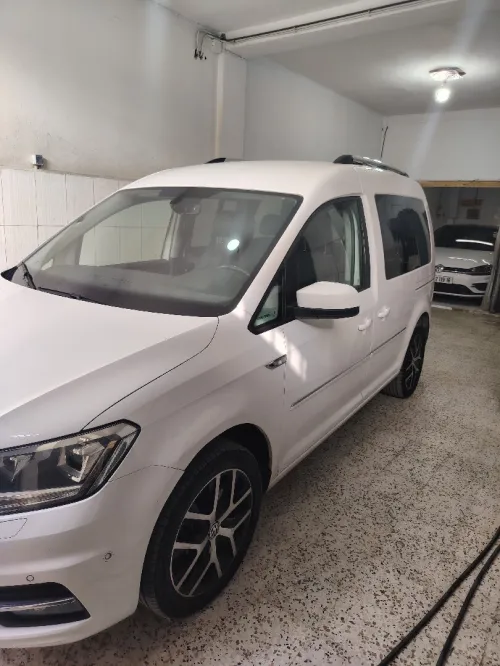 Volkswagen Caddy 2019 Highline