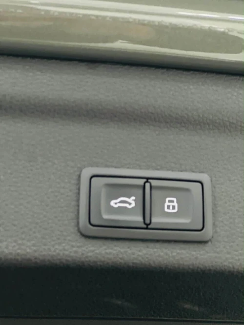 Audi Q3 2022 Q3