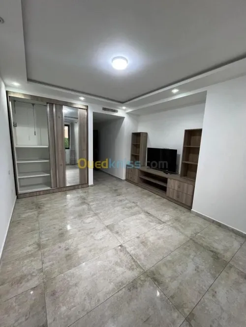 Location Appartement F3 Alger Hydra