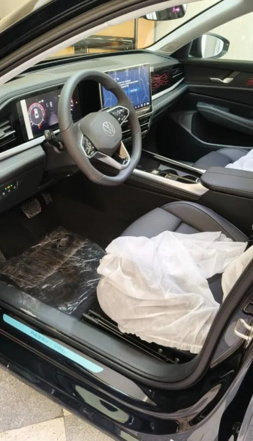 Volkswagen Passat 2025 Pro