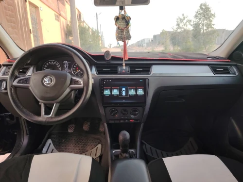 Skoda Rapid 2015 Ambition
