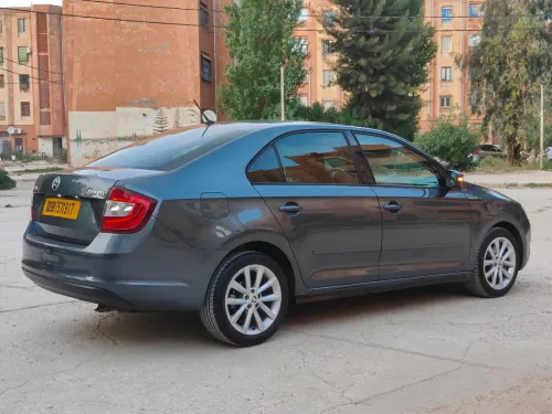 Skoda Rapid 2019 Ambition