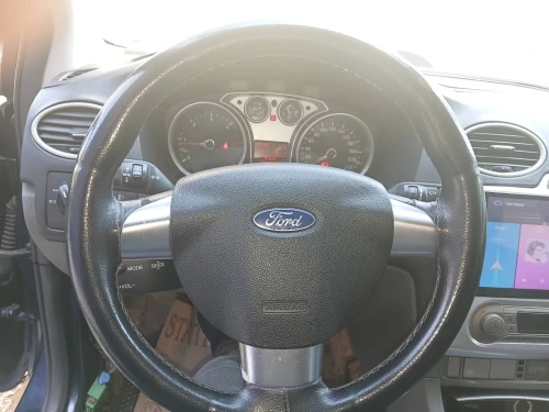 Ford Focus 5 portes 2011 