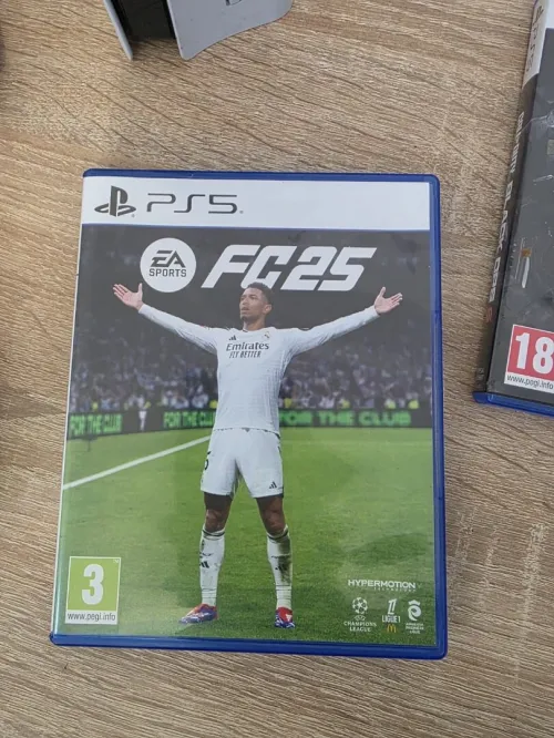 PS5 Slim 1TO