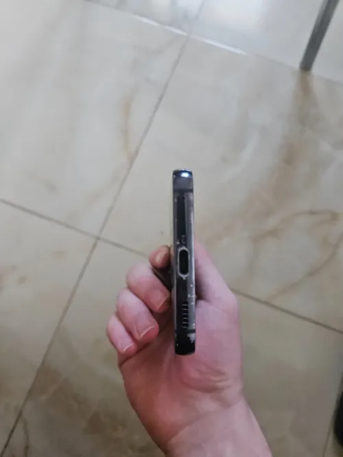 Samsung S22