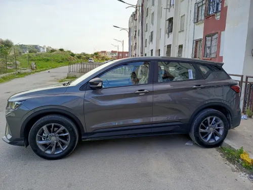 Geely Coolray 2025 