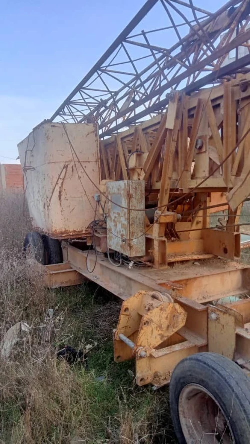 Potain Grues Potain + سانميتال 