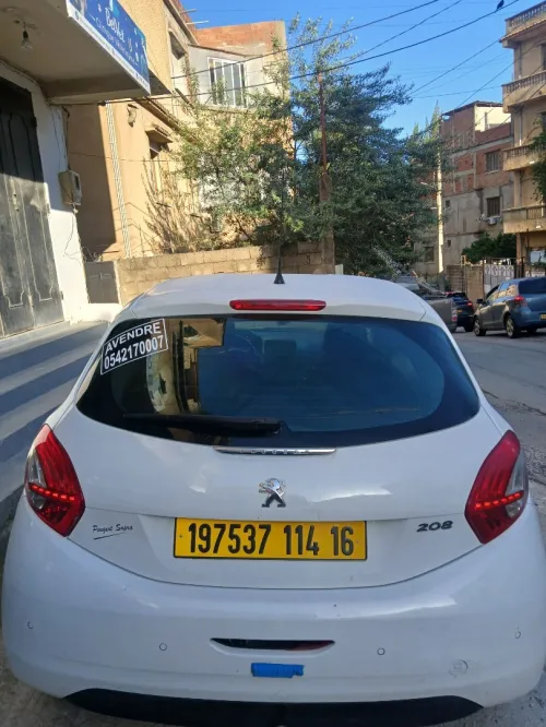 Peugeot 208 2014 Allure