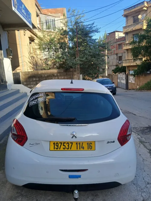 Peugeot 208 2014 Allure