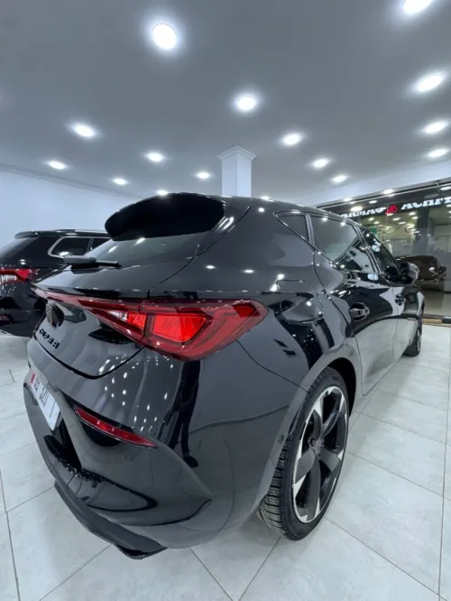 Cupra  Leon 2023 