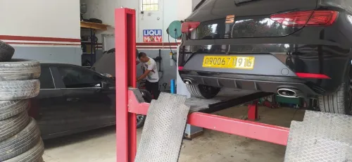 AUTO 27