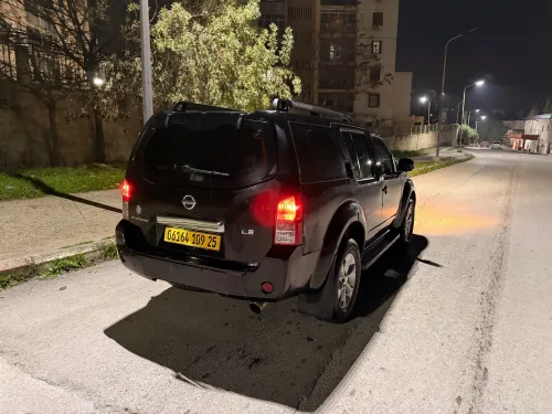Nissan Pathfinder 2009 Elegance