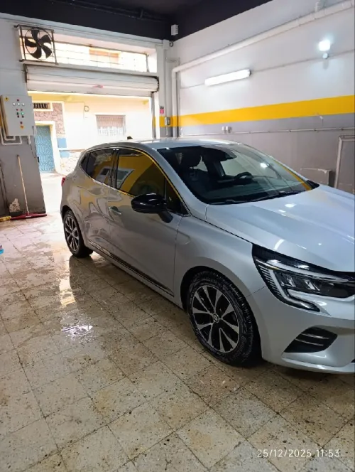 Renault Clio 5 2023 Teckno
