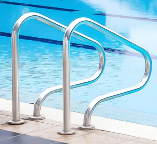 Rampe de piscine