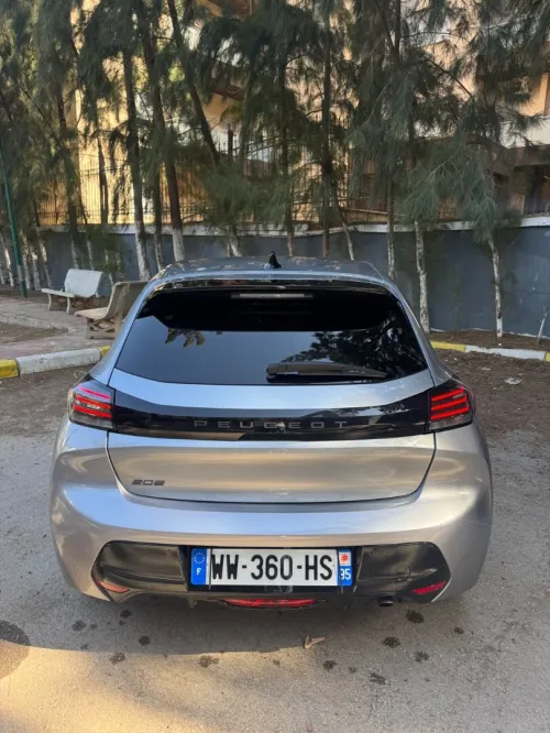 Peugeot 208 2024 Allure Pack