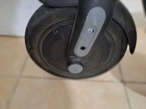 Trottinette electrique ninebot f25e