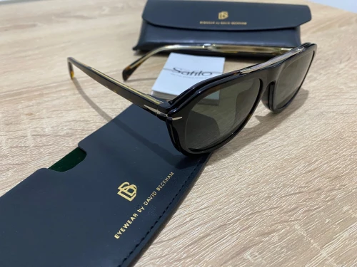 Lunettes David Beckham originales avec clip solaire  Excellent état