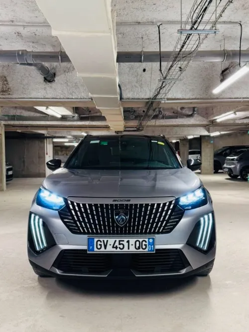 Peugeot 2008 2024 GT