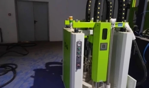 Machine d'injection silicone liquide TYM-L5058  آلة حقن السيليكون