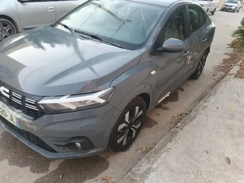 Dacia Logan 2025 Extrême
