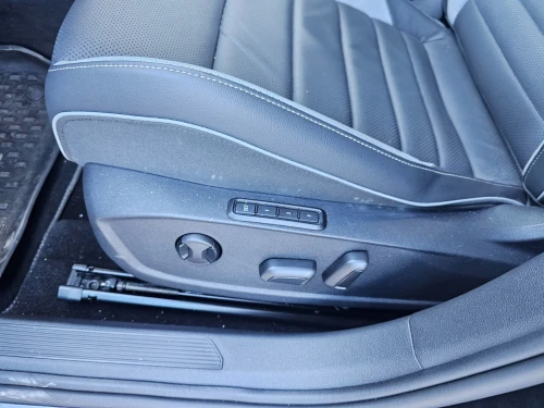 Volkswagen Golf 8.5 pro 2025 R-line