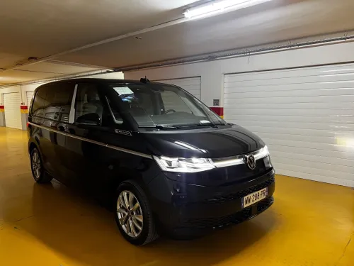 Volkswagen Multivan 2024 Carat