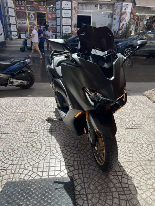 Yamaha Tmax 560 2022
