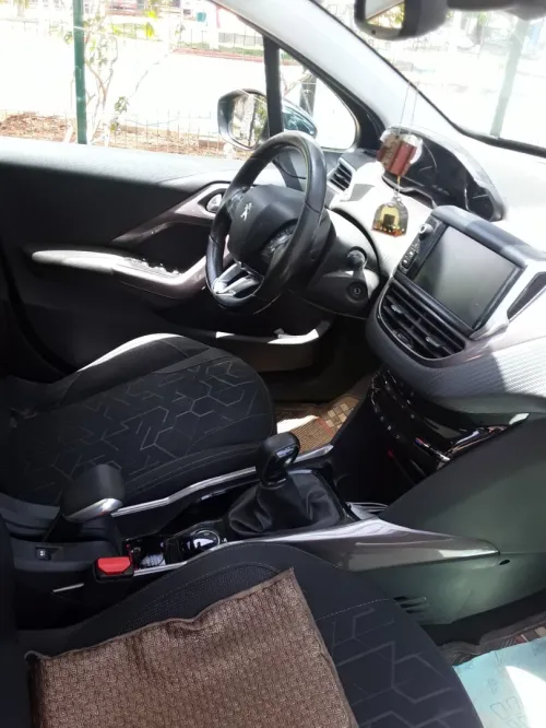 Peugeot 2008 2015 Allure