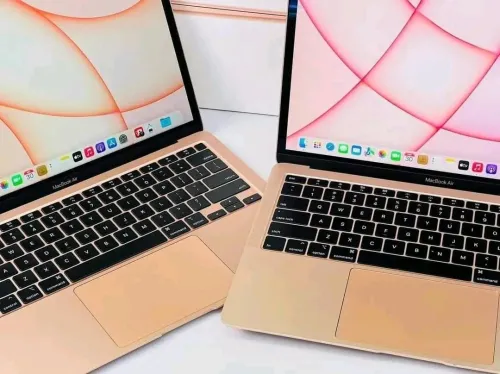 Model MacBook  AIR ROSE GOLDE 13-inch (M1, 2020) 13.3 SPG 8C CPU  \ 7C GPU  CYCLE 32 AVEC EMBALLAGE 