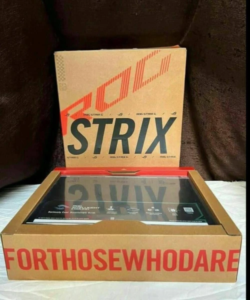 ASUS ROG STRIX G16/I9-14900HX 5.8GHZ/RAM 32GB/1TB SSD/NVIDIA RTX 4070 8GB/ECRAN 16 240HZ 2.5K