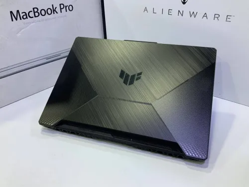ASUS TUF GAMING F15/I7-11600H/RAM 16GB/512GB SSD/NVIDIA RTX 3060 6GB/ECRAN 15.6 144HZ 100%SRGB