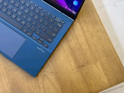 ASUS ZENBOOK  14  OLED/I7-1260P 5GHZ/RAM 16GB DDR5/11TB SSD/ECRAN 14 POUCE 2.5K OLED