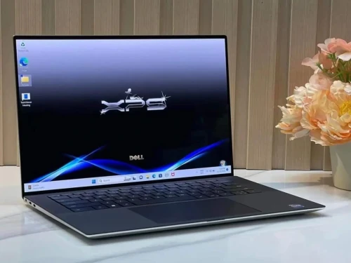 DELL XPS 17 9730 2025/I9-13900H/RAM 32GB/1TB SSD/NVIDIA RTX 4070 8GB/ECRAN 17 4K OLED TACTILE 