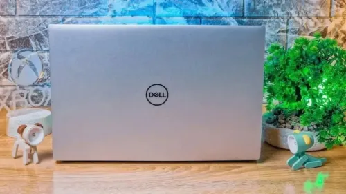 DELL XPS 15 9530 OLED TACTILE/  intel I9-13900H/ RAM 32GB DDR5 /DISK 1TB SSD NVEM /INTEL IRIS XE GRAPHIQUE 4GB /NVIDIA GEFORCE RTX 4060 8GB /ECRAN  15.6 POUCE 4k OLED TACTILE