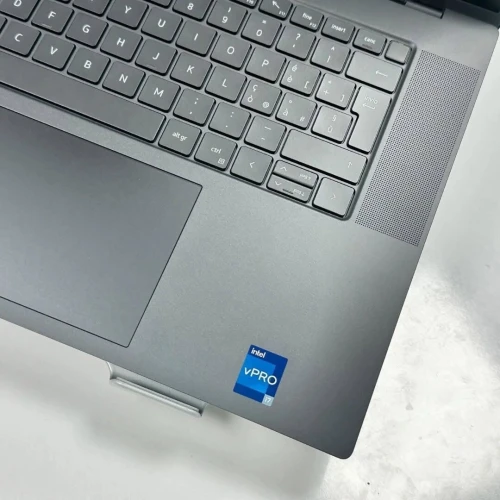 DELL PRECISION 5680/INTEL I7-13800H/32GB DDR5/512GB SSD/NVIDIA QUADRO RTX 2000 ADA 8GB/16 " FHD+ 