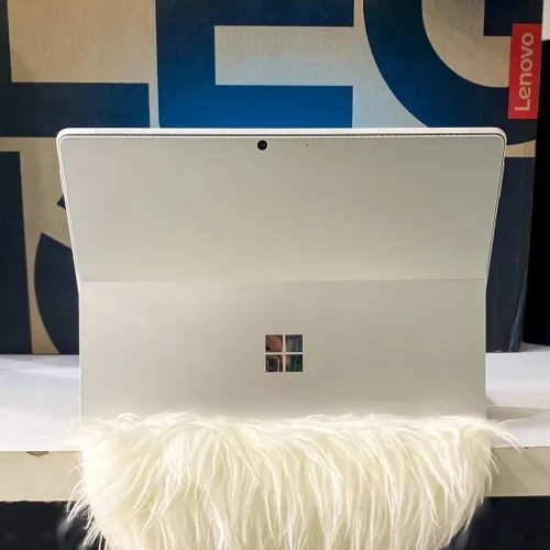 MICROSOFT SURFACE PRO 8/intel i5-1145G7/ram 16 ddr4  4270MHZ/disk 256gb ssd/ 13 pouce  3k TACTILE  
