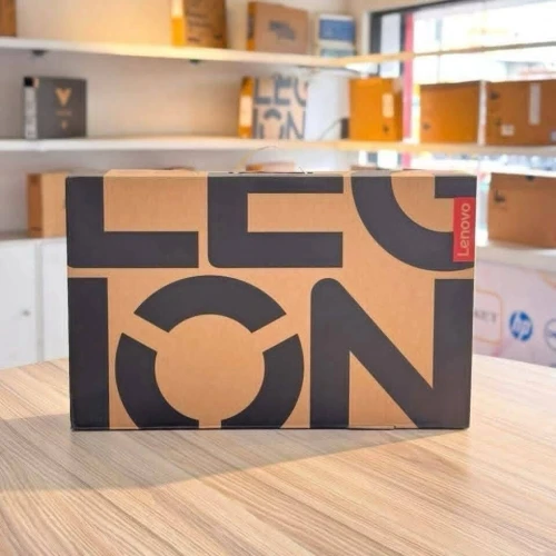 LENOVO LEGION 5 15IRX10/I7-14700HX 5,3GHZ/32 GB DDR5/1024 SSD NVEM/RTX 5070 8GB/ECRAN 15.1 POUCE 2.5K 240HZ OLED