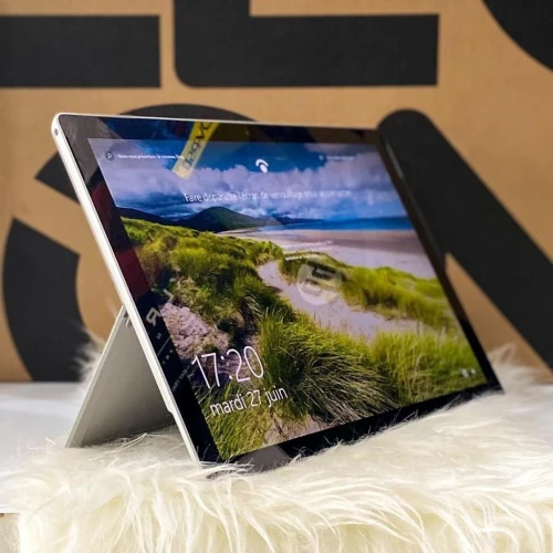 MICROSOFT SURFACE PRO 8/intel i5-1145G7/ram 16 ddr4  4270MHZ/disk 256gb ssd/ 13 pouce  3k TACTILE  