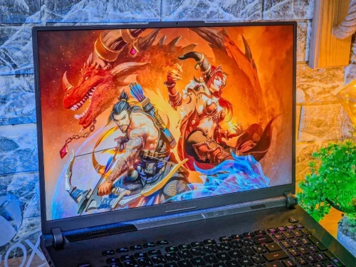 ASUS ROG STRIX G18/INTEL I9-13985HX/32GB DDR5/1024 gb / NVIDIA RTX 4070/18 POUCE QUHD 2.5K. 244HZ