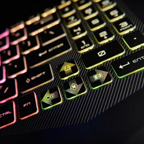 MSI PULSE 15 2024/CORE I7-13620H/16GB DDR5/DISK 512 GB SSD/NVIDIA RTX4070 08GB/15,6pouce 2.5K 240HZ 