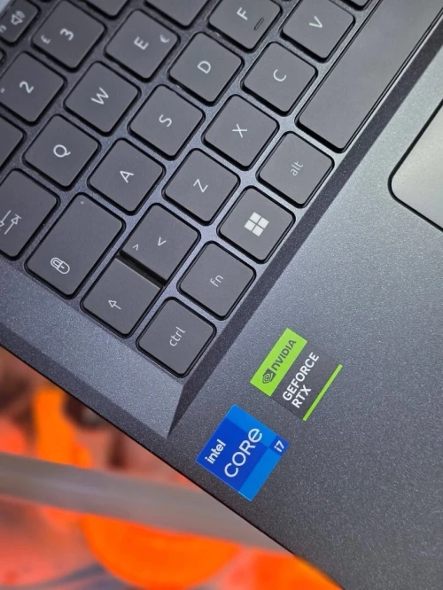 ACER NITRO V15  2026/INTEL CORE I7-13620H/ RAM 32 DDR4 3200 MHZ /DISK 512 SSD NVEM GEN4/NVIDIA GEFORCE RTX 5060 8GB/ECRAN 15.6   POUCE FHD 165 HZ