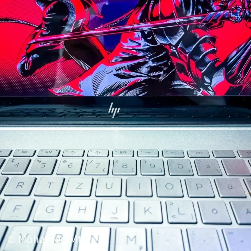 HP ENVY 4K TACTILE /CORE I9-10885H / 32RAM DDR4/1024 SSD NVME /RTX 2060 6GB/ ECRAN 15.6 4K TACTILE 