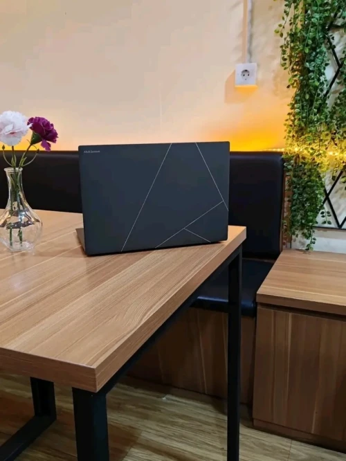 ASUS  ZENBOOK S14 OLED  2025 /INTEL ULTRA 7- 258V  /RAM 32GO DDR5X /DISQUE 1000GO 1TO SSD NVME /INTEL ARC TM 140V /ECRAN 14 3K OLED