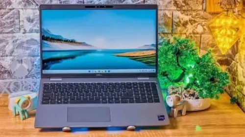 DELL LATITUDE 5521/INTEL I7-11850H/16GB DDR4/512GB SSD/NVIDIA MX450 4GB/ECRAN 15.6 POUCE