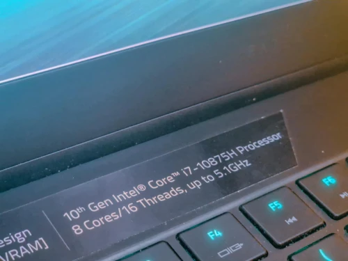 RAZER BLADE 15/intel I7 -10875H/ram 32gb ddr4/disk 2TB ssd/nvidia RTX 2070 08GB/15.6pouce FHD 300Hz 