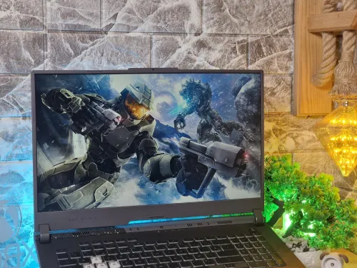 ASUS ROG STRIX G17/RYZEN 9-7845HX/ram 16gb ddr5/disk 512gb/ RTX 4060 8gb/17.3 IPS 144HZ