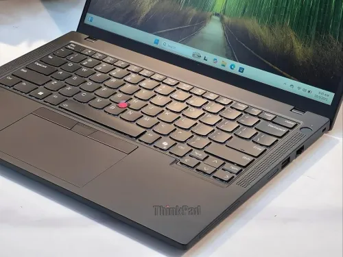 LENOVO THINKPAD T14S GEN 5 2025 ULTRA 7-155U 16GB DDR5 512GB SSD NPU AI BOOST 14 pouce  IPS FHD+