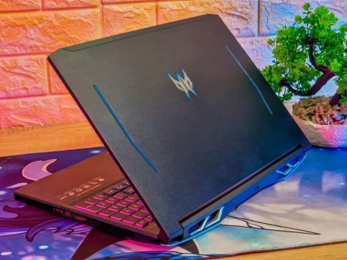 ACER PREDATOR HELIOS 3000 INTEL I9-11900H 16GB DDR4 512gb ssd RTX 3060 16.1 POUCE  2K 165HZ
